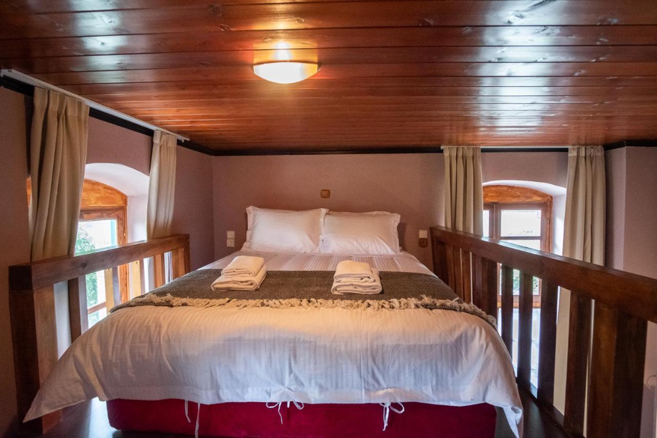 The Old School Boutique Hotel Sirako Esterno foto