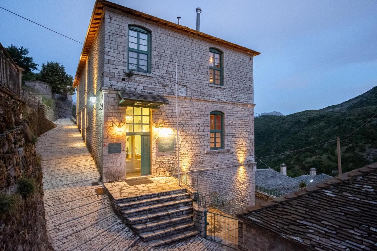The Old School Boutique Hotel Sirako Esterno foto