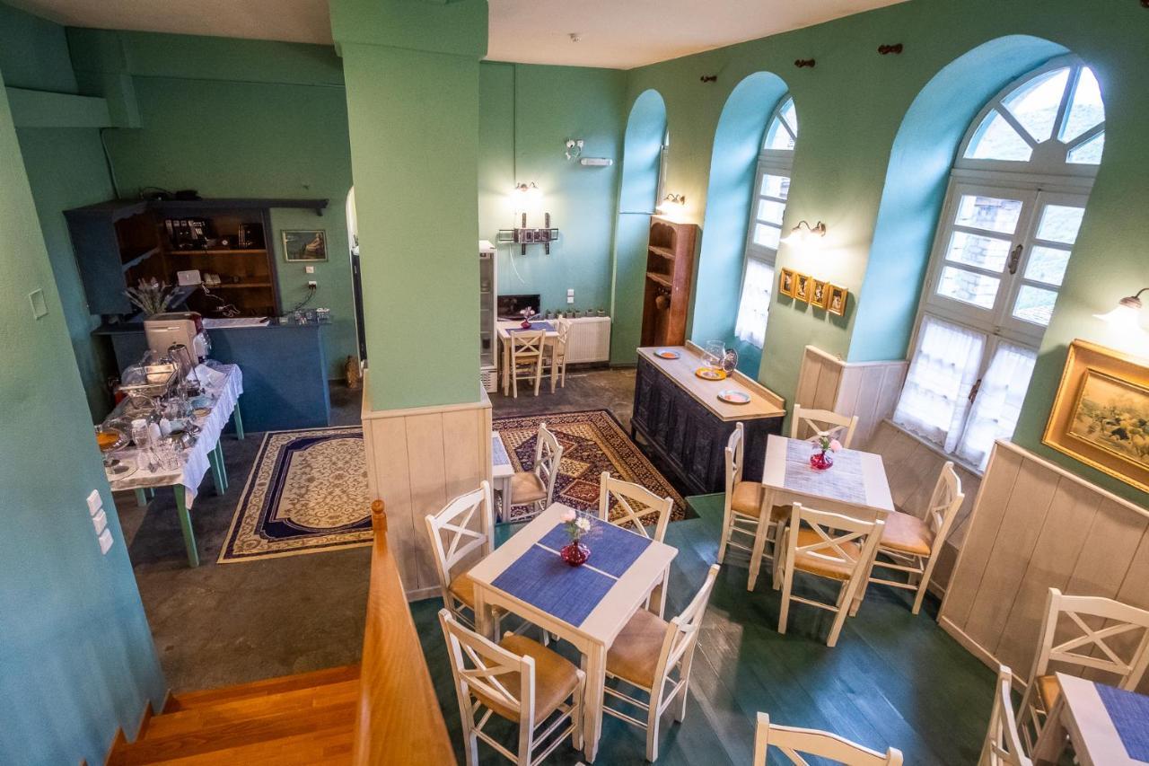 The Old School Boutique Hotel Sirako Esterno foto